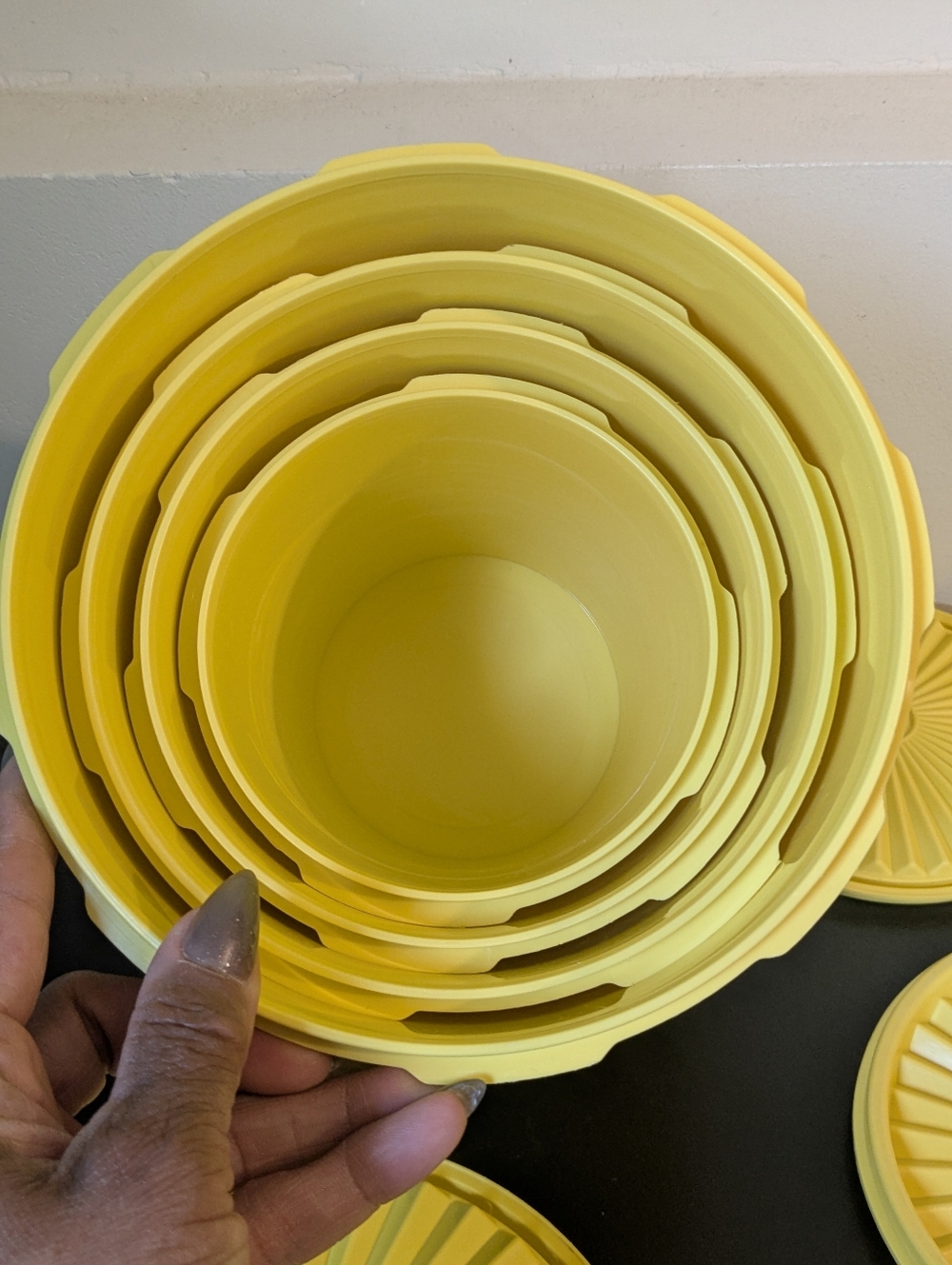 Tupperware Vintage 70's Daffodil Yellow Servalier Nesting Canister Set W/Lids - Picture 7 of 13